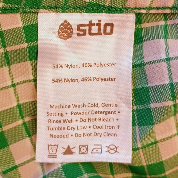 Woman's Stio Eddy Long Sleeve Green Plaid Shirt  Size Small - Pearl Snap - Picture 6 of 11